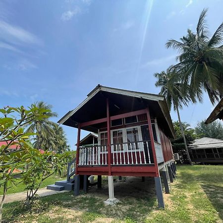 Pcb Beach Resort Kota Bharu Esterno foto